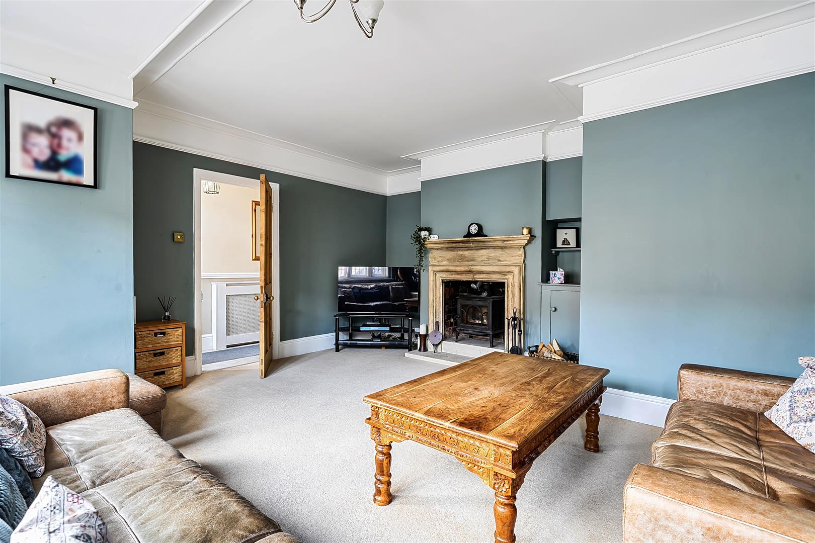 Malmesbury Road, 